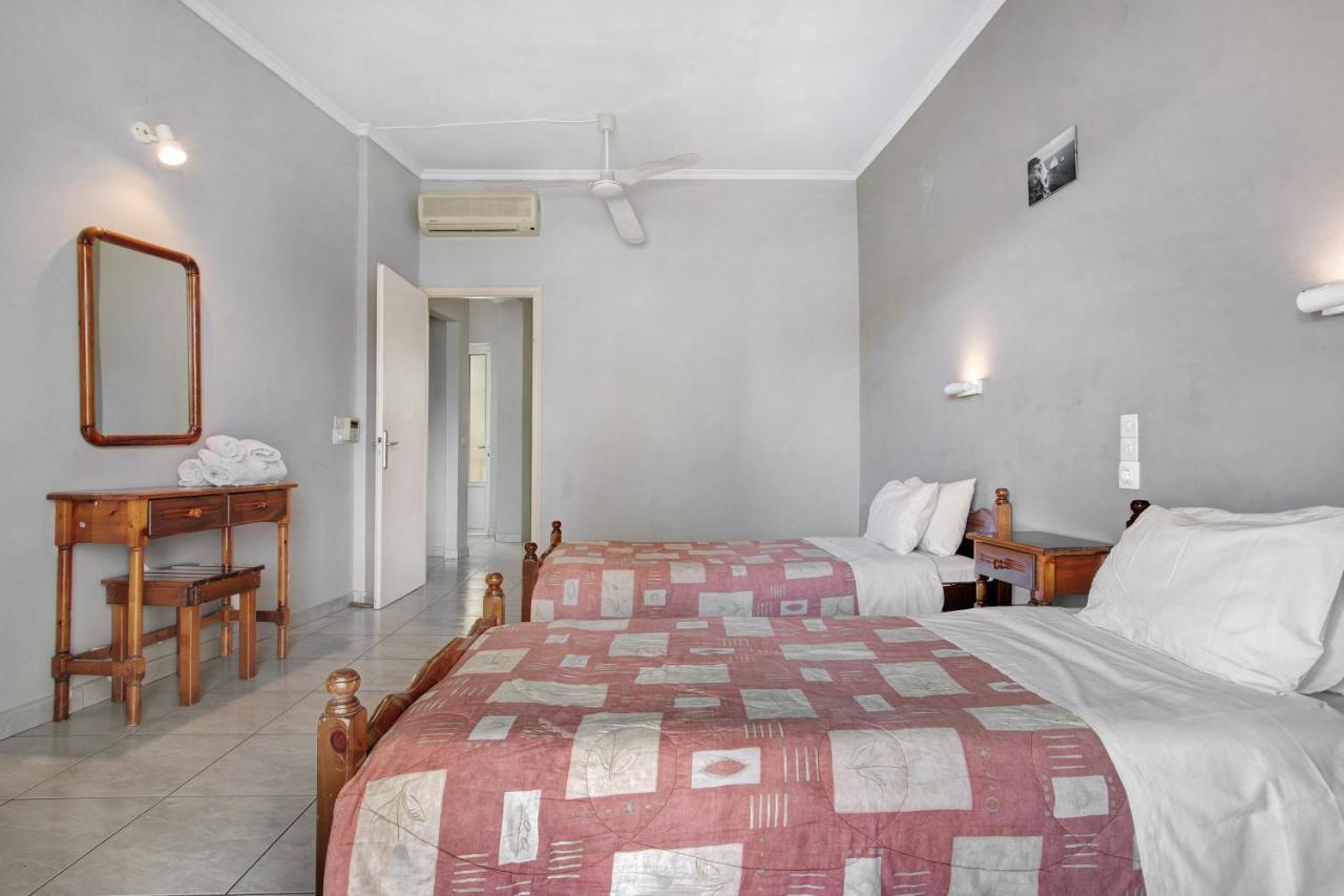 Apartment Dolphin 1 *